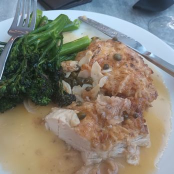 The James - Chicken picatta. Yum!!! - American Near Me - Charleston, South Carolina