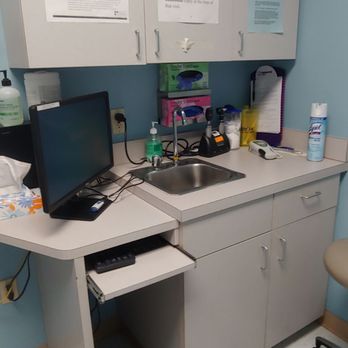 Baptist Primary Care - Exam room - Family Practice Near Me - Atlantic Beach, Florida