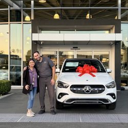 Mercedes-Benz of Pleasanton Service Department