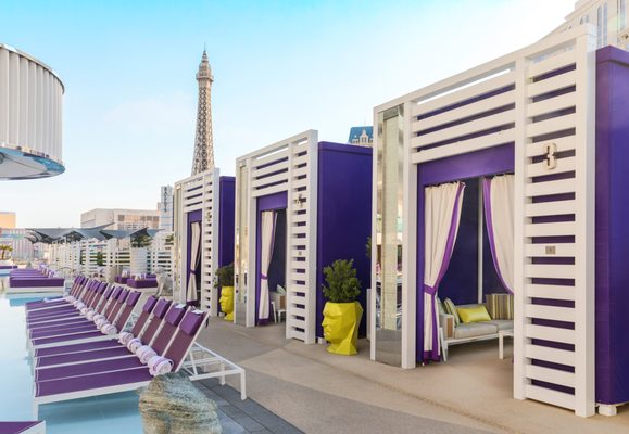 Boulevard Pool by null