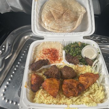 Sahara Middle Eastern Cuisine - Chicken and beef, rice pilaf with chopped onions, tabboule and hummus - Middle Eastern Near Me - Pasadena, California Sahara Middle Eastern Cuisine - Chicken and beef, rice pilaf with chopped onions, tabboule and hummus - Middle Eastern Near Me - Pasadena, California