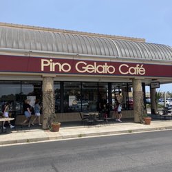 Pino Gelato Cafe - Store front of pink gelato café