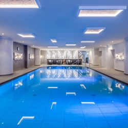 Vienna Marriott Hotel Health Club - Pool im Health Club