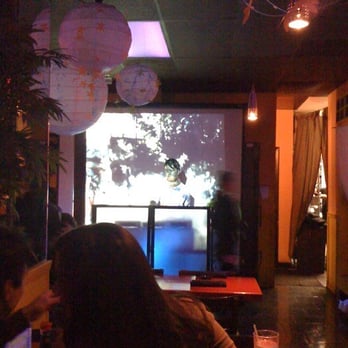 Moshi Moshi - Sushi dj - Sushi Bars Near Me - Miami Beach, Florida