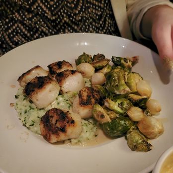 Seasons 52 - Grilled sea scallops with brussel sprouts - New American Near Me - Phoenix, Arizona
