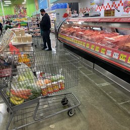 Manager restocking old shrimp eww Manager restocking old shrimp eww