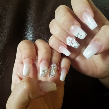 Han's Nails - Thx a Tony made to me full set manicure really beautiful.. He 's very nice, carefully and pretty design. - Nail Salons Near Me - Sacramento, California Han's Nails - Thx a Tony made to me full set manicure really beautiful.. He 's very nice, carefully and pretty design. - Nail Salons Near Me - Sacramento, California