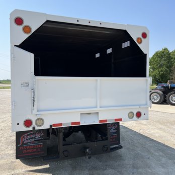 Route 66 Tree Services - Chip truck - Tree Services Near Me - Pacific, Missouri Route 66 Tree Services - Chip truck - Tree Services Near Me - Pacific, Missouri