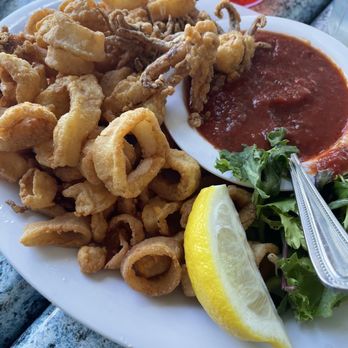 Jackie's Too Restaurant - Calamari appetizer - Seafood Near Me - Ogunquit, Maine