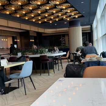 Chase Sapphire Reserve Lounge - Airport Lounges Near Me - Philadelphia, Pennsylvania Chase Sapphire Reserve Lounge - Airport Lounges Near Me - Philadelphia, Pennsylvania