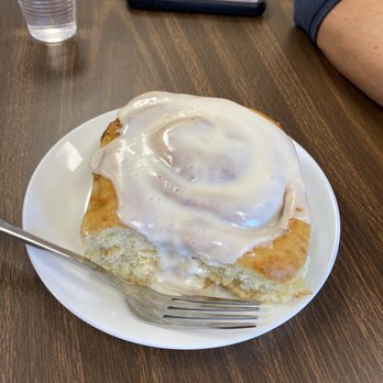 Grandma Ruth's Cinnamon Rolls - Cinnamon Roll - Bakeries Near Me - Branson, Missouri Grandma Ruth's Cinnamon Rolls - Cinnamon Roll - Bakeries Near Me - Branson, Missouri