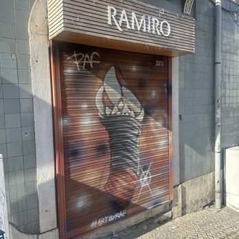 Cervejaria Ramiro - Seafood Near Me - Lisbon, 11