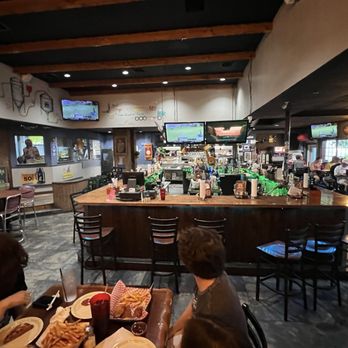 Landsharks Pizza - Pizza Near Me - Niceville, Florida Landsharks Pizza - Pizza Near Me - Niceville, Florida