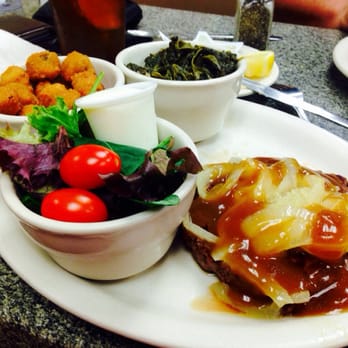 Blue Bonnet Cafe - Chopped Steak with grilled onions and brown gravy - Desserts Near Me - Marble Falls, Texas