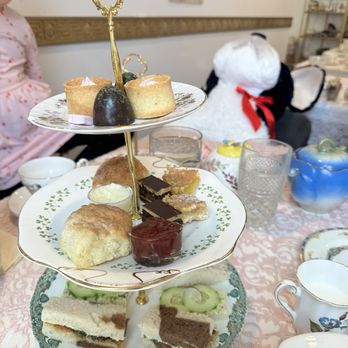 The Vintage Tea & Cake - Tea Rooms Near Me - Lexington, Massachusetts The Vintage Tea & Cake - Tea Rooms Near Me - Lexington, Massachusetts