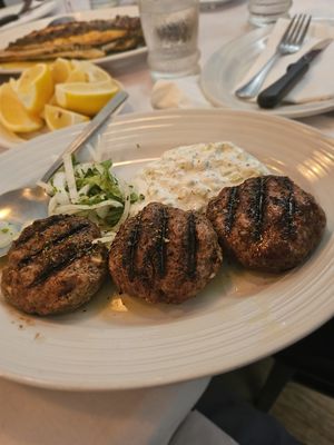 Bahari Estiatorio by null