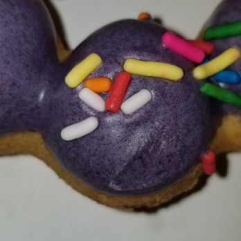 MoMo Mochi - Ube (close-up) 9.26.21 - Donuts Near Me - Rockville, Maryland MoMo Mochi - Ube (close-up) 9.26.21 - Donuts Near Me - Rockville, Maryland