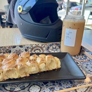 Qamaria Coffee - Honeycomb cheese pastry soo good and traditional iced tea - Coffee & Tea Near Me - Fullerton, California