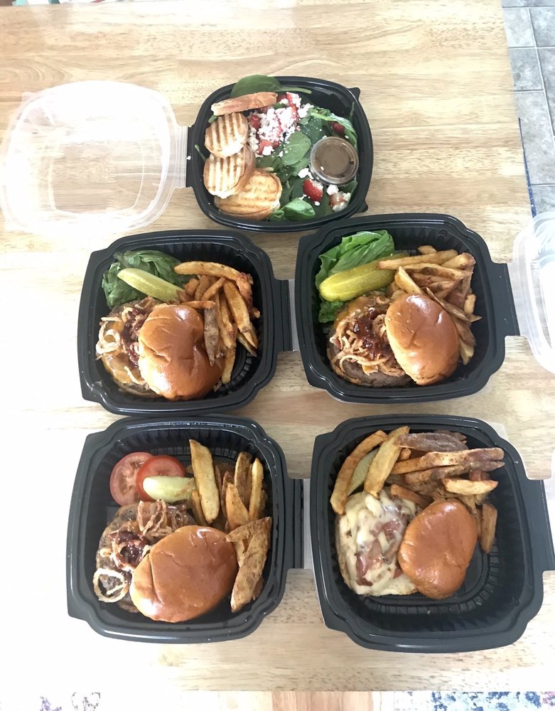 WIZE GUYS BISTRO - 40 Photos & 19 Reviews - 26123 Huron River Dr, Flat
