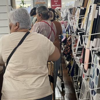 HomeGoods - The line - Home Decor Near Me - Downey, California HomeGoods - The line - Home Decor Near Me - Downey, California