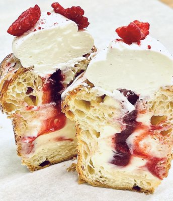 Twisted Croissant & Patisserie by null