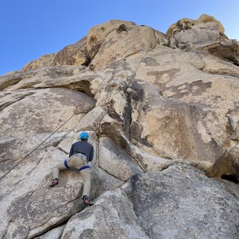 Cliffhanger Guides - Climbing Near Me - Joshua Tree, California