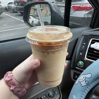 Alchemy Café - Iced banana bread latte - Cafes Near Me - Columbus, Ohio