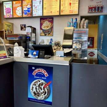 Dairy Queen Ltd Brazier - Inside - Ice Cream & Frozen Yogurt Near Me - Davie, Florida Dairy Queen Ltd Brazier - Inside - Ice Cream & Frozen Yogurt Near Me - Davie, Florida