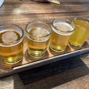 Dogfish Head Brewings & Eats - Make your own flight - American Near Me - Rehoboth Beach, Delaware Dogfish Head Brewings & Eats - Make your own flight - American Near Me - Rehoboth Beach, Delaware