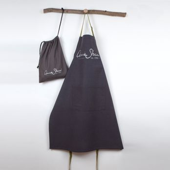 Di Lucca Design - We are excited to announce that the new Annie Sloan aprons are now available in-store and to order. - Home Decor Near Me - Naperville, Illinois Di Lucca Design - We are excited to announce that the new Annie Sloan aprons are now available in-store and to order. - Home Decor Near Me - Naperville, Illinois
