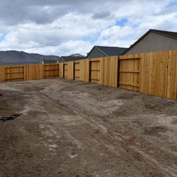 Little City Landscape - Before-east fence line looking west - Landscaping Near Me - Reno, Nevada Little City Landscape - Before-east fence line looking west - Landscaping Near Me - Reno, Nevada