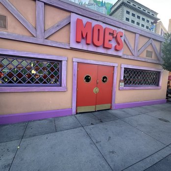 Universal Studios Hollywood - Moe's Tavern - Amusement Parks Near Me - Universal City, California