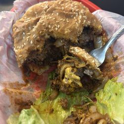 The Myrtle Burger add chili