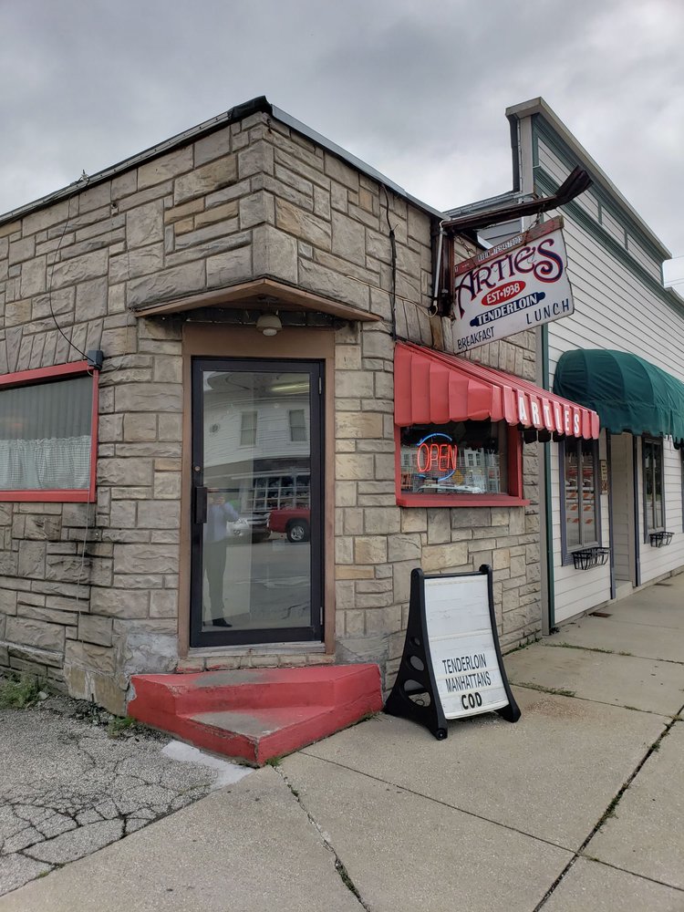 Artie's Tenderloin Logo