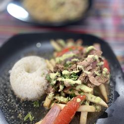 Sabor a Peru - Lomo Saltado