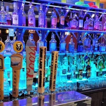 Eastern Sierra Events - We have a full bar to quench your guest's thirst - Venues & Event Spaces Near Me - June Lake, California Eastern Sierra Events - We have a full bar to quench your guest's thirst - Venues & Event Spaces Near Me - June Lake, California