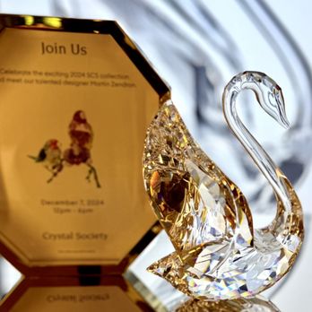 Swarovski- New York - Signature Swan - Jewelry Near Me - New York, New York Swarovski- New York - Signature Swan - Jewelry Near Me - New York, New York