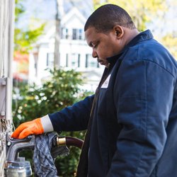 Tracey Energy Services, LLC