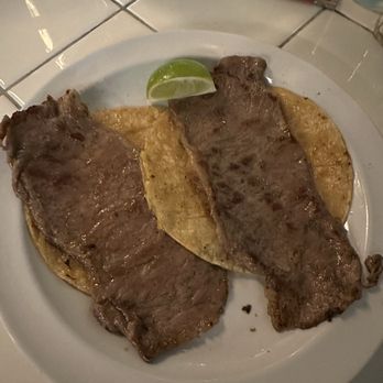Tacombi - Beef tacos - Tacos Near Me - Chicago, Illinois