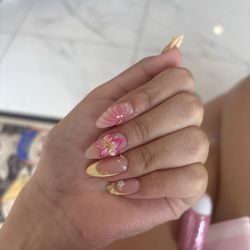 Angel Tips Nail Salon - Nails
