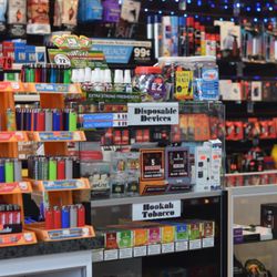 I'M Convenience & Smoke Center