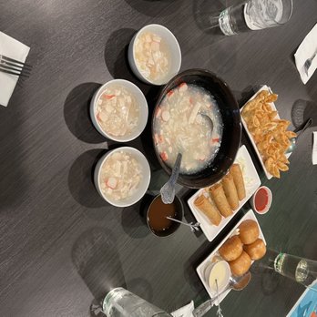 Chef Bo - Seafood soup, egg rolls, cheese wontons and Fried Bun - Chinese Near Me - Elk Grove, California Chef Bo - Seafood soup, egg rolls, cheese wontons and Fried Bun - Chinese Near Me - Elk Grove, California