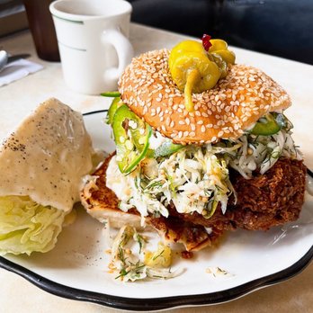 Palace Diner - Fried Chicken Sandwich - Breakfast & Brunch Near Me - Biddeford, Maine