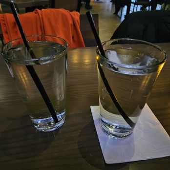 Giana Restaurant - 2 glasses! - Pizza Near Me - Easton, Massachusetts