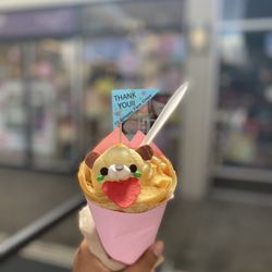 Belly Good Cafe & Crepes - Mango ice cream