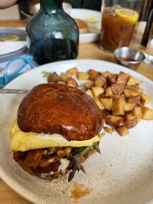 ELDR Restaurant by null