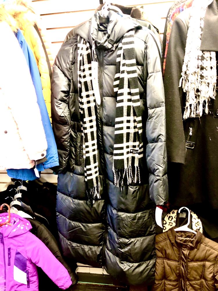 Mulligans Used Sporting Goods Logo