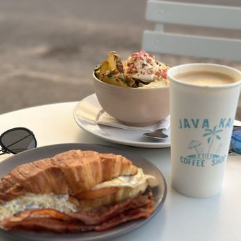Java Kai Kauai - Acai Berry Bowl, Croi-Sean-Wich - Breakfast & Brunch Near Me - Kapaa, Hawaii