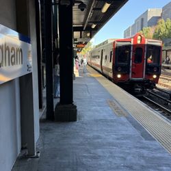 MTA Fordham Metro-North Station - Train 1351