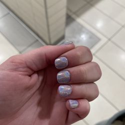 Cali Nails - Chrome nails